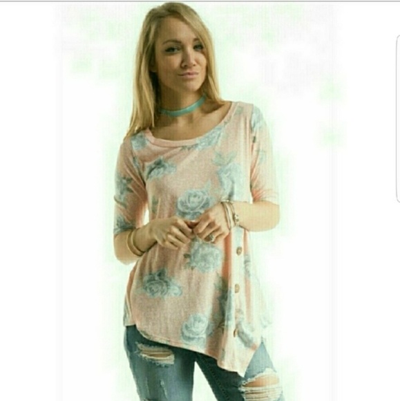 Tops - Short sleeved asymmetrical floral tee Pink Grey